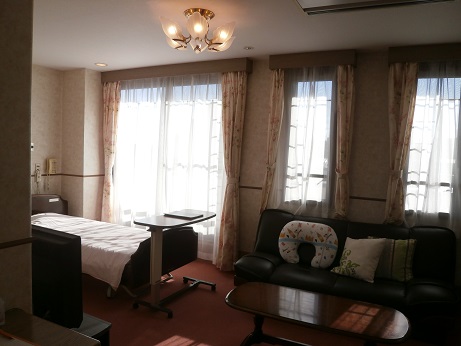 入院中のお部屋/院内設備 | エンゼルレディースクリニック